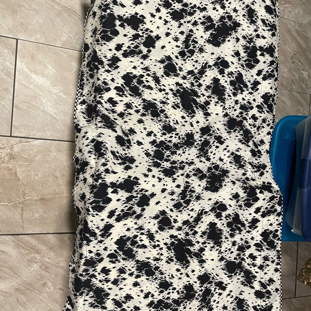 Perry Ellis Black and White King Pillow Sham